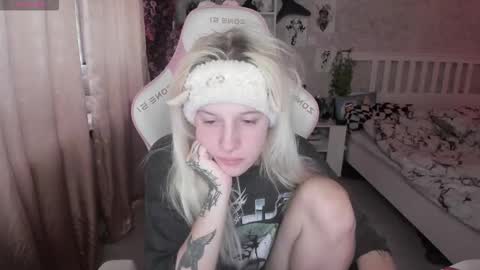 Rapunzel online show from 10-06-25, 01:30