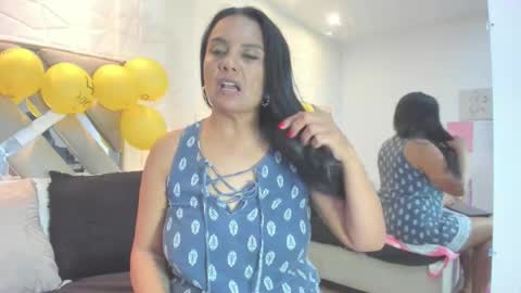 Raquel Moore  online show from 01-05-26, 05:38