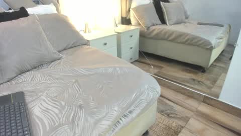 Raquel Moore  online show from 02-16-26, 12:23