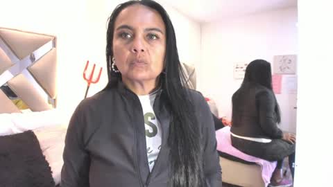 Raquel Moore  online show from 03-02-26, 12:45