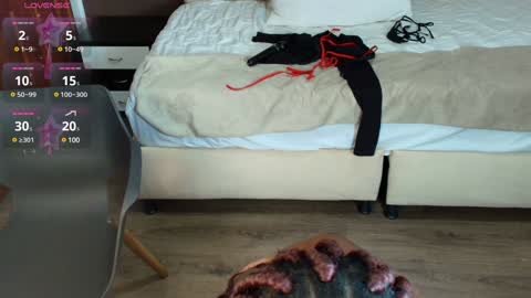 Raquel online show from 01-16-25, 02:51