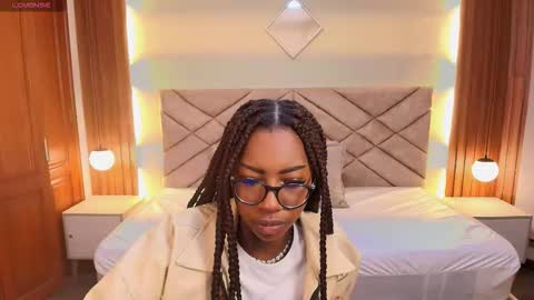 Raquel online show from 02-11-26, 11:48