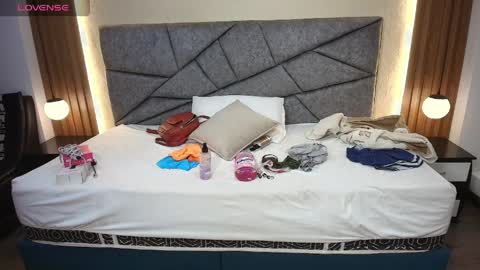 Raquel online show from 04-08-26, 07:14