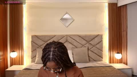 Snapshot of raqueljones_ chatting on 05-02-26, 11:59 Raquel online show from 05-02-26, 11:59