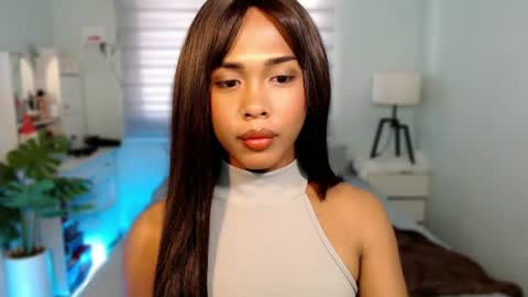 Snapshot of rarebae chatting on 07-15-26, 05:56 rarebae online show from 07-15-26, 05:56