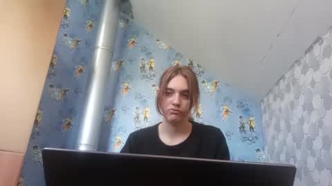 Lora online show from 07-21-26, 04:04