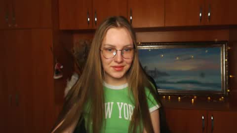 raspberry0101 online show from 02-25-25, 04:42