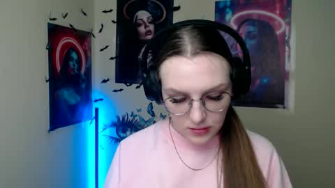 raspberry0101 online show from 12-14-25, 01:16