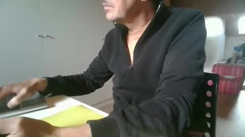 Snapshot of rataplan_55 chatting on 10-12-25, 01:32 rataplan online show from 10-12-25, 01:32