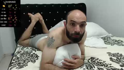 RaulWildBoy27 online show from 06-18-26, 12:42