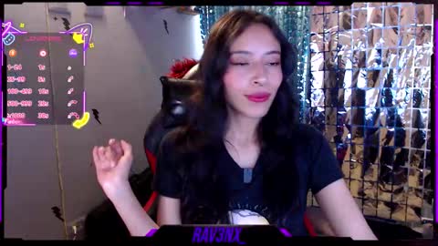 Snapshot of rav3nx_ chatting on 10-13-25, 09:59 online show from 10-13-25, 09:59