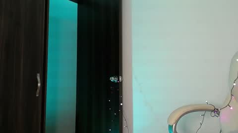 Snapshot of raven06_ chatting on 12-09-24, 02:24 Raven online show from 12-09-24, 02:24