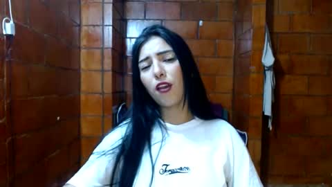 Snapshot of raven__purple chatting on 01-29-25, 01:58 raven__purple online show from 01-29-25, 01:58