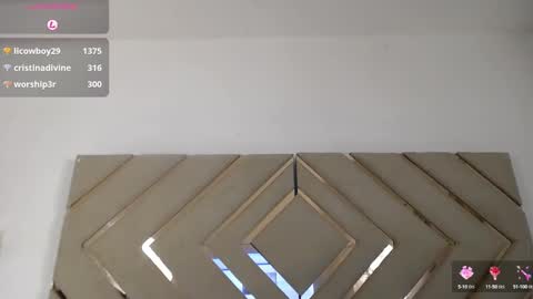 Snapshot of raven_foxter1 chatting on 01-18-25, 09:24 RAVEN FOXTER online show from 01-18-25, 09:24