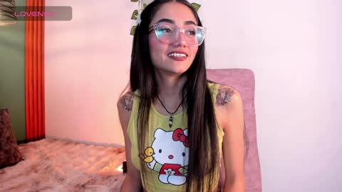 raven_smith_ online show from 04-08-26, 05:29