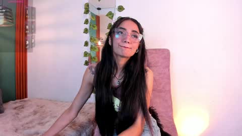 raven_smith_ online show from 04-11-26, 06:40