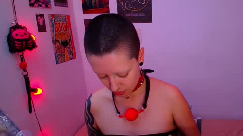 Snapshot of ravendarkness_ chatting on 03-01-26, 12:56 ravendarkness_ online show from 03-01-26, 12:56