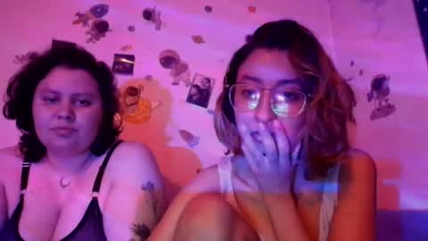 ravenellie online show from 06-07-26, 04:05