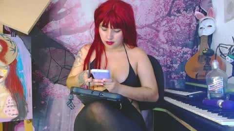 ravenlotus online show from 03-25-26, 07:42