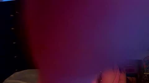 Snapshot of ravenoldschool11 chatting on 12-17-25, 11:44 Raven online show from 12-17-25, 11:44