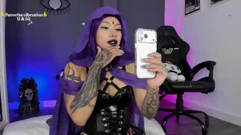 Raven Witch online show from 06-20-26, 06:22