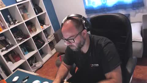 ravingr3d3 online show from 09-29-25, 08:08