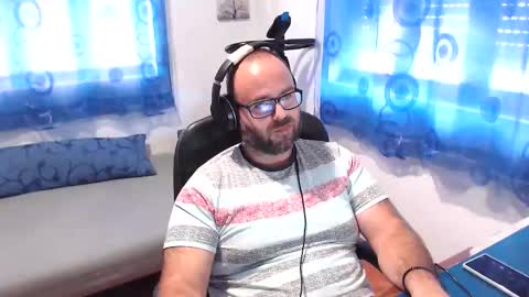 ravingr3d3 online show from 10-02-25, 08:54