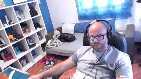 ravingr3d3 online show from 10-16-25, 01:34