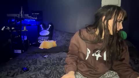 Ravyn and Nyx online show from 10-28-25, 12:58