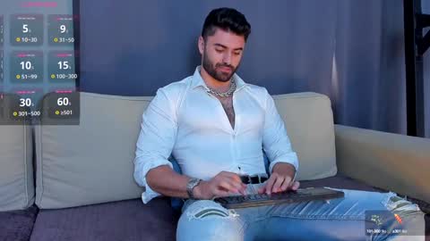 Snapshot of rawadam chatting on 01-12-25, 08:57 Adam online show from 01-12-25, 08:57