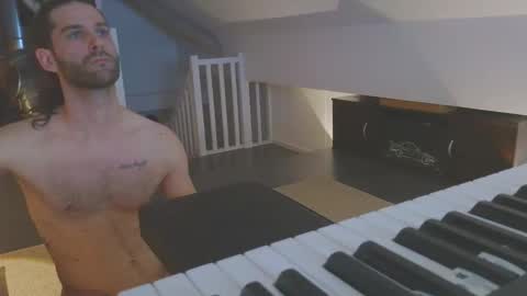 Snapshot of rawfrench chatting on 12-17-25, 05:19 rawfrench online show from 12-17-25, 05:19