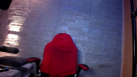 Snapshot of rawmathews chatting on 12-14-25, 03:23 rawmathews online show from 12-14-25, 03:23