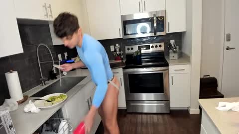 Its Ben online show from 12-18-24, 08:36