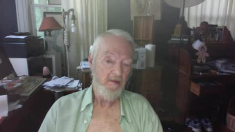 Snapshot of ray1776ray chatting on 06-23-26, 01:31 ray1776ray online show from 06-23-26, 01:31