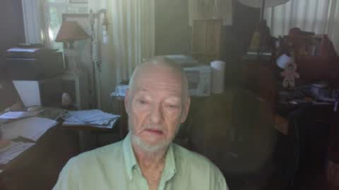 Snapshot of ray1776ray chatting on 07-11-26, 01:03 ray1776ray online show from 07-11-26, 01:03