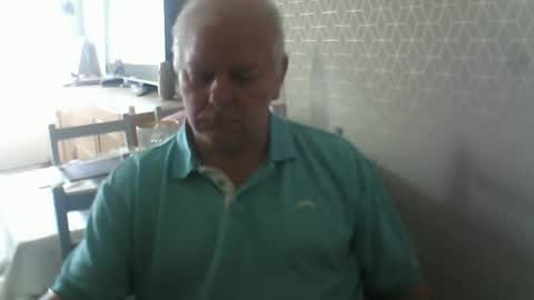 Snapshot of ray47 chatting on 09-24-25, 11:13 ray47 online show from 09-24-25, 11:13