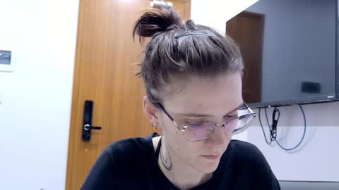 Ray-Ray online show from 02-11-26, 10:20