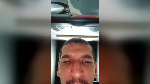 rayannn90 online show from 08-01-26, 10:41