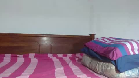 eyan online show from 07-20-26, 02:48