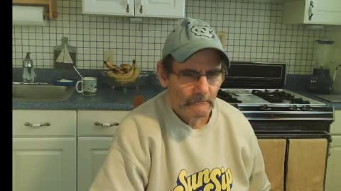 Ray online show from 01-24-25, 02:51