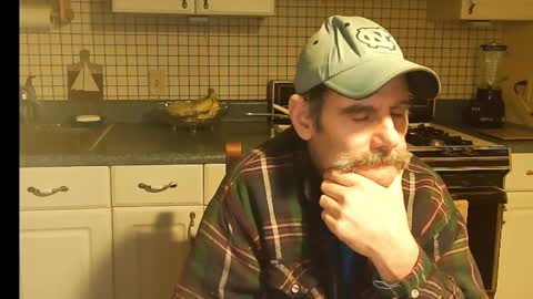 Ray online show from 03-10-25, 08:48