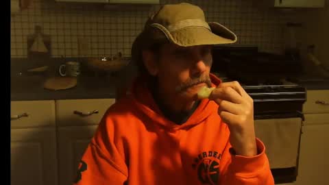 Ray online show from 10-31-25, 09:27