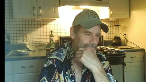 Ray online show from 06-14-26, 06:48