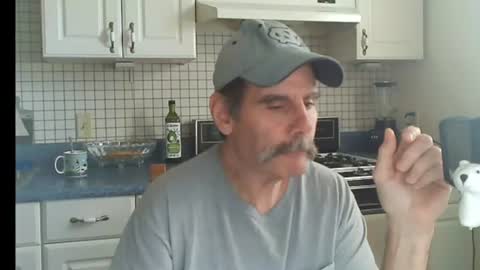 Ray online show from 06-20-26, 05:49