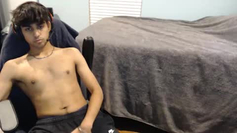 Snapshot of raymondg8596 chatting on 02-25-25, 03:42 raymondg8596 online show from 02-25-25, 03:42