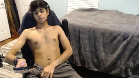 Snapshot of raymondg8596 chatting on 03-04-25, 02:49 raymondg8596 online show from 03-04-25, 02:49