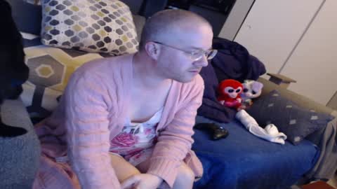 Sunshine Ray online show from 01-01-25, 02:20