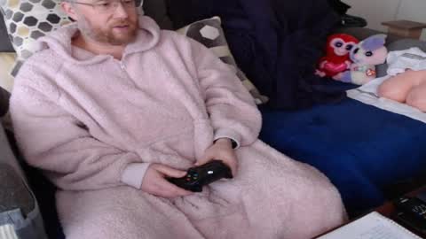 Sunshine Ray online show from 02-16-25, 02:32