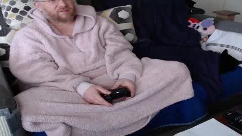 Sunshine Ray online show from 02-16-25, 05:37