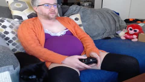 Sunshine Ray online show from 10-12-25, 02:49